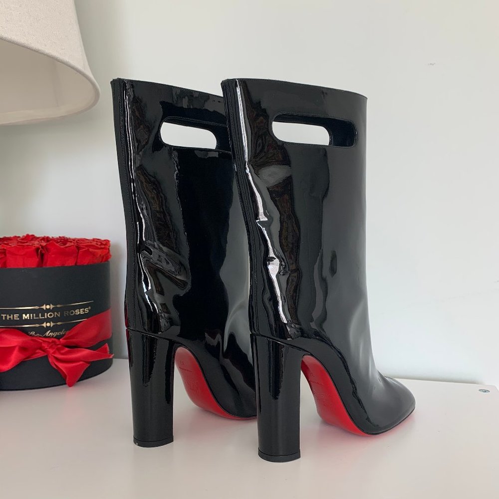 NWOT Louboutin Bag Bootie 100 in Black Patent Leather 37/7 -Runs Small Fits 36/6